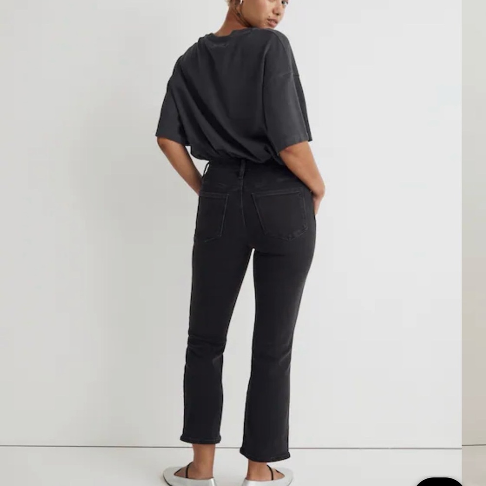 Madewell Curvy Kick Out Crop Jeans - Black Wash - Size 27